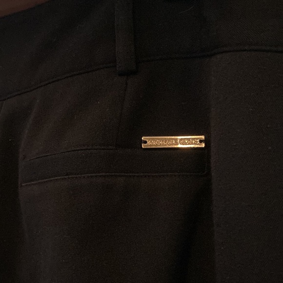 Michael Kors- black relaxed slacks with a slight ankle flair - Picture 5 of 9